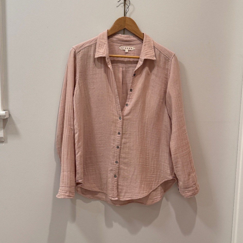 Xirena Button Down Blouse in Light Pink, Size Small